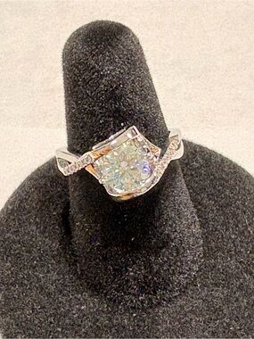 Classic Sterling Silver Solitaire Moissanite Ring with Pavé Shoulders